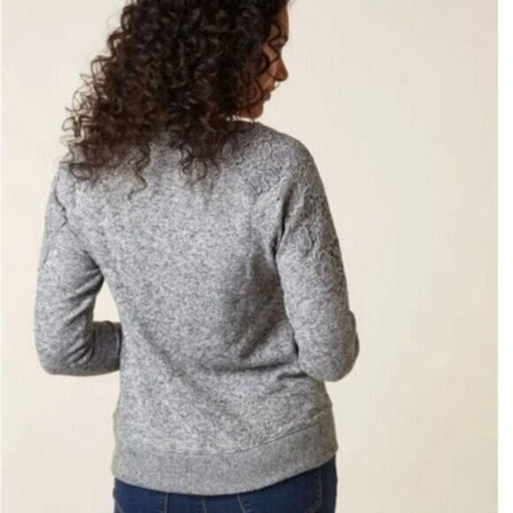 CLEO / Floral Lace Applique Hacchi Fitted Soft Sweater Gray Sz XS - Picture 3 of 13